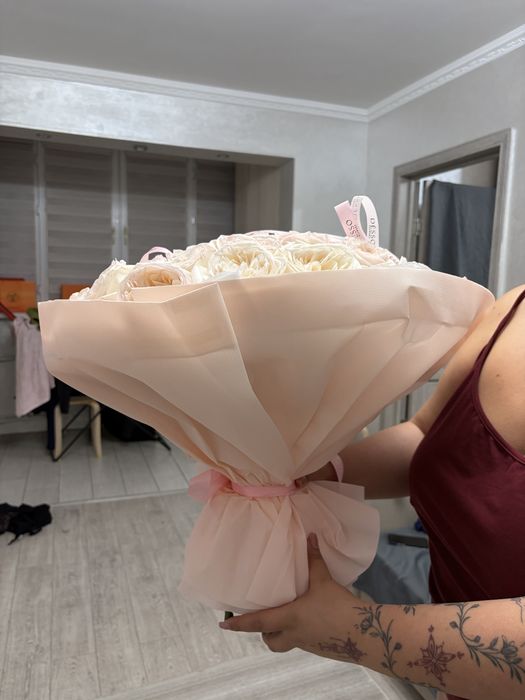 Цветы свежые 25000 (есть торг)