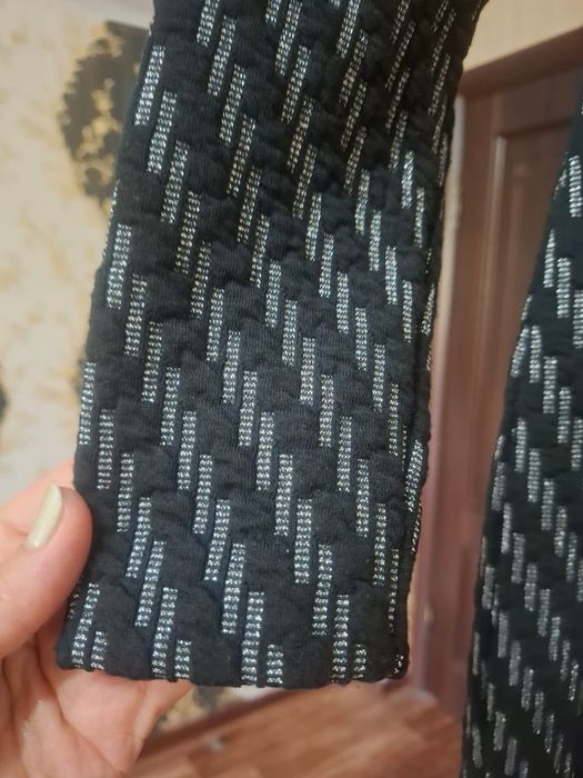 Продам очень красивое платье размер S