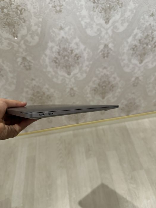 MacBook M1 срочно