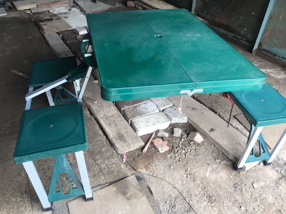 Набор стол и стулья для пикника