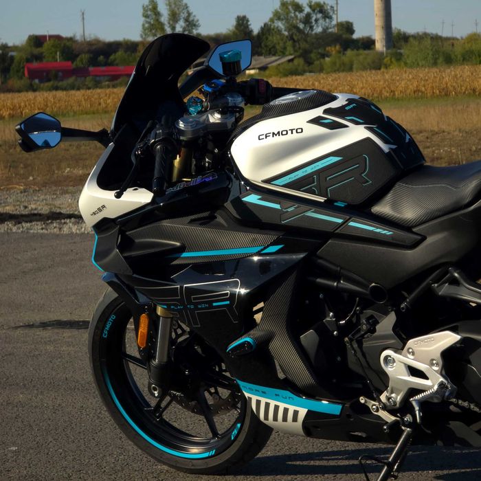 CFMOTO 450SR - Motocicletă sport A2, Întreținută obsesiv + Multe Extrase!