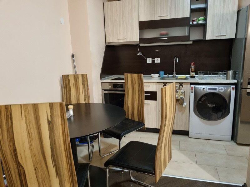 Продава се Тристаен апартамент в София, Младост 4 - 84 кв.м за 3209 €/кв.м - Снимка #2