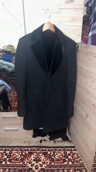 Продам пальто 46 размер Турция
