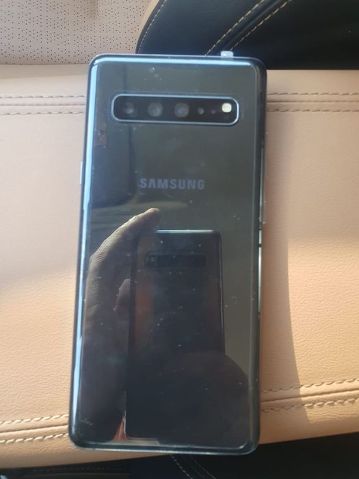Продам Samsung S10 5G Кореец