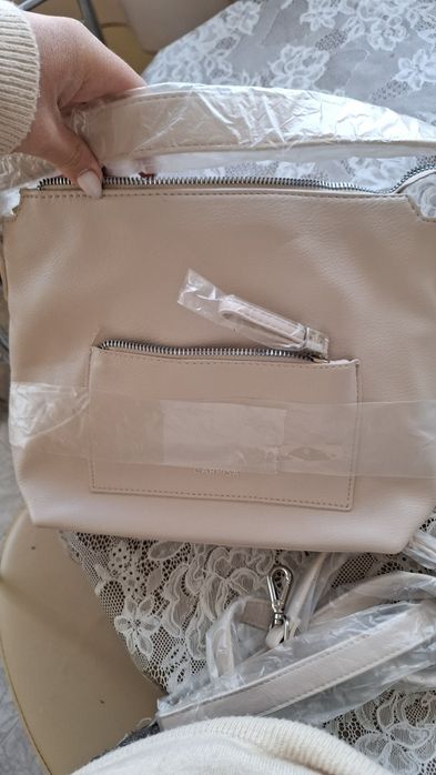 Нова Дамска чанта -25€
