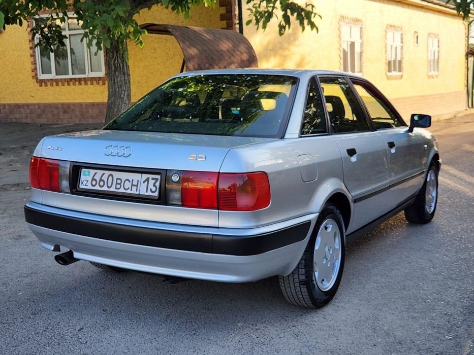 Прадом  Ауди б4 80