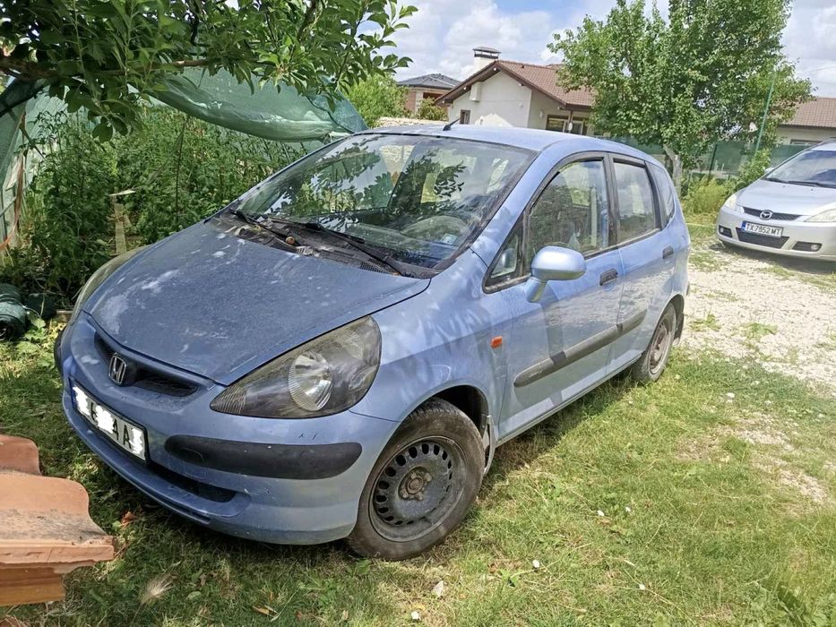 Продава се само на части HONDA JAZZ 1.3 2003година