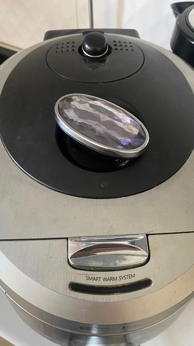 Срочно продам  мультиварку BORK