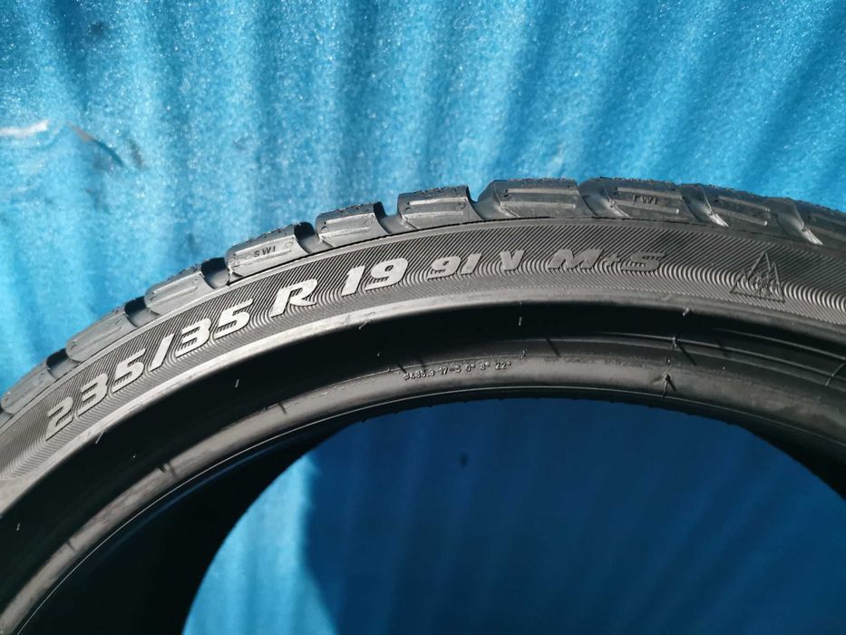 235/35 R19 - pirelli m+s 4 bucati