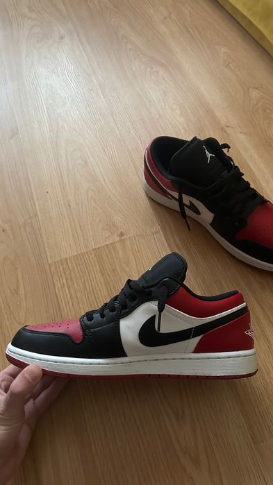 Jordan 1 Low Bred Toe