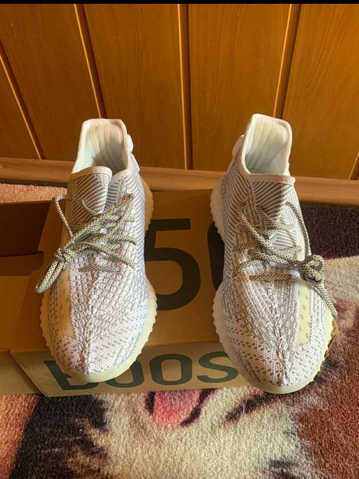 Yeezy boost 350 white reflective