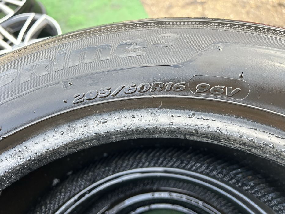 4 летни гуми hankook 205 60 16