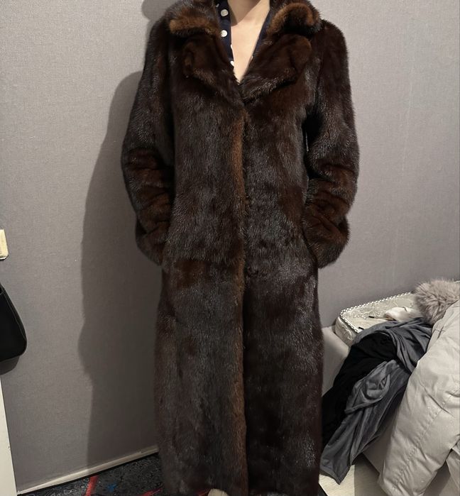 Продам шубу б/у 20тыс торг!