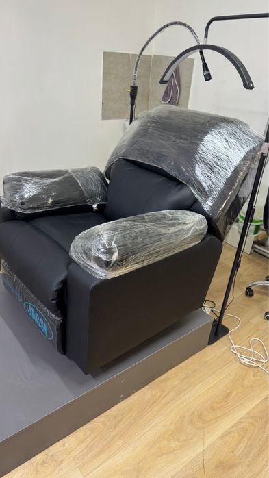 Реклайнер с подиумом