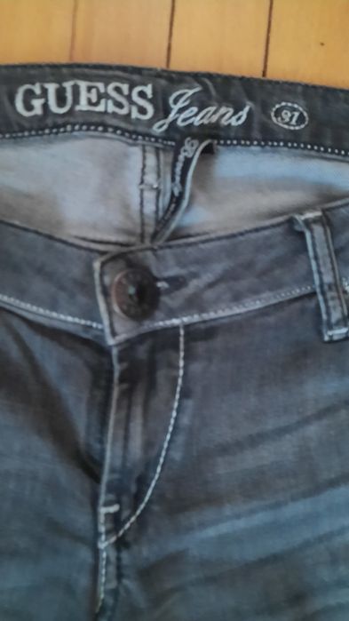 blugi femei Guess marime 31