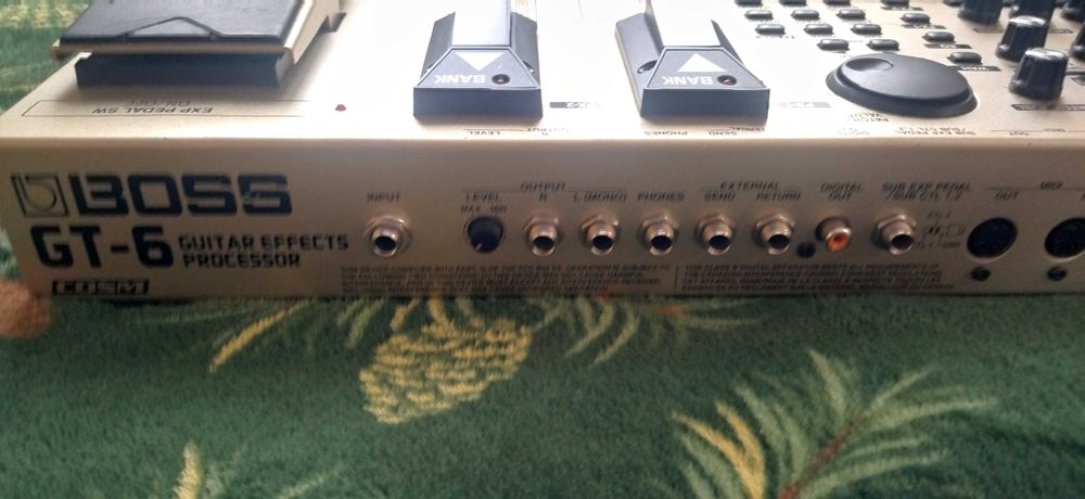 BOSS GT6 Multi effect  processor
