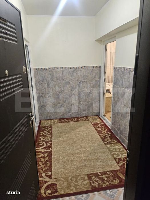 Apartament de vanzare, 2 camere, semidecomandat, zona viaduct
