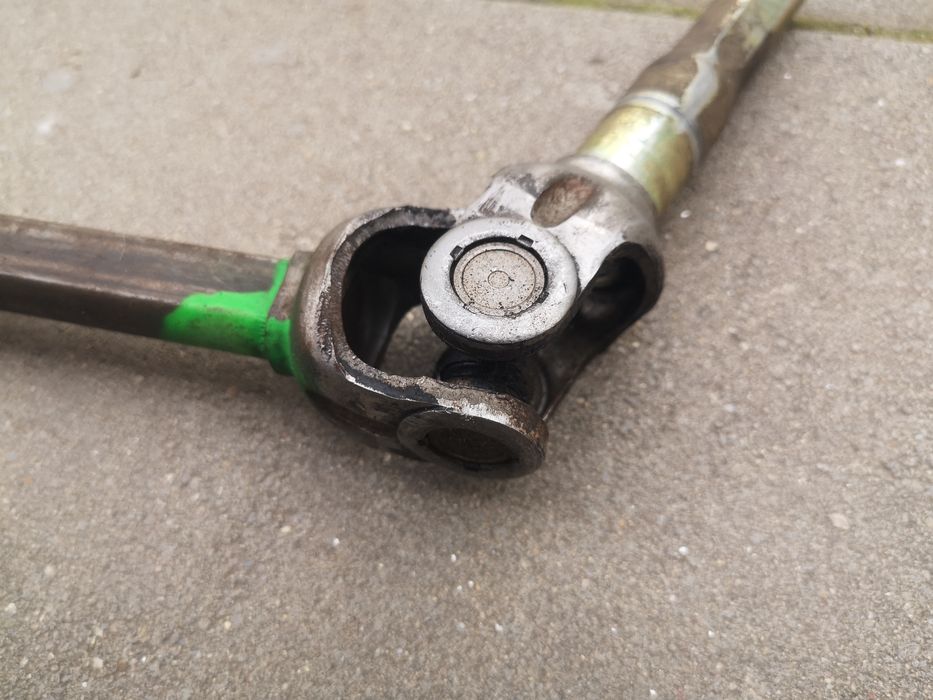 Каре, кормилен прът. Форд Фиеста