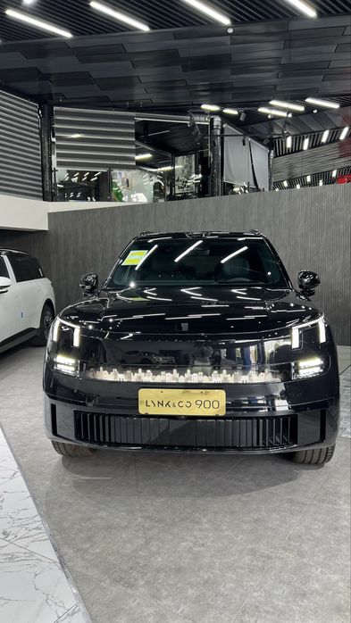 Lynk & Co 900 yangi holatda sotiladi