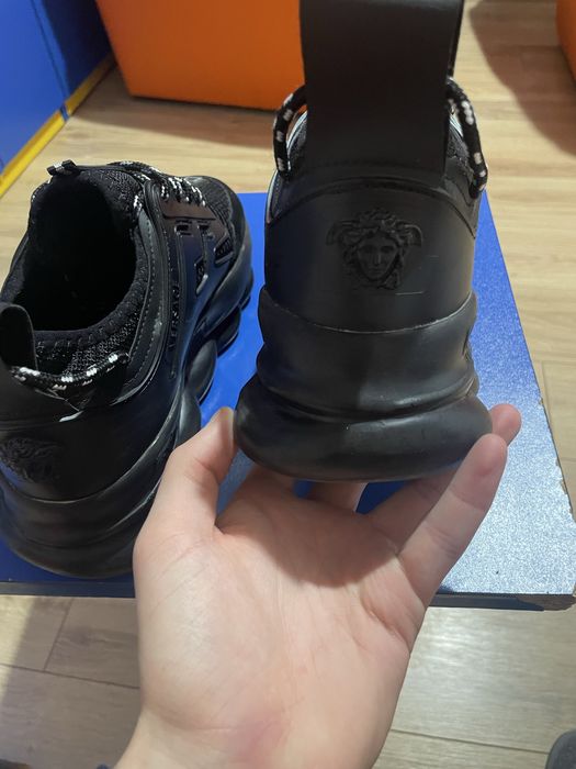 Versace Chain Reaction