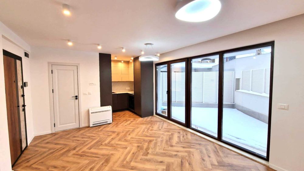 40кв.м., Ид.център, нов, завършен