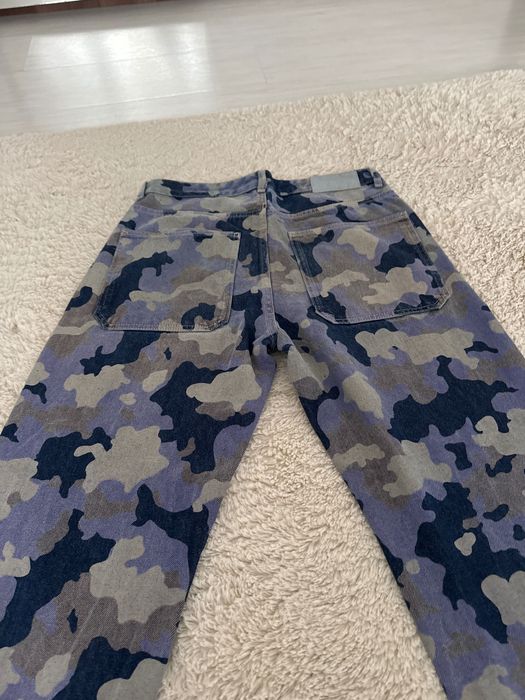 Vand blugi army Bershka,marime 30