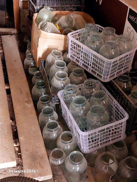 Продаются  банки