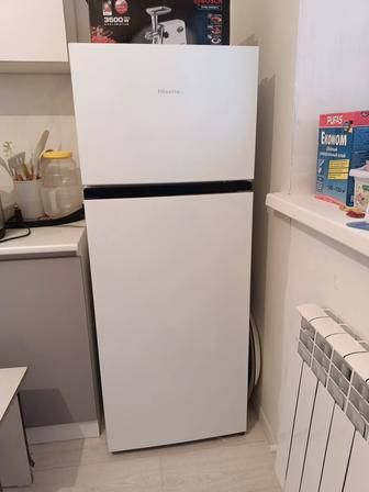 Холодильник Hisense компактного типа Модель : DT27DR4 (206L) Доставка