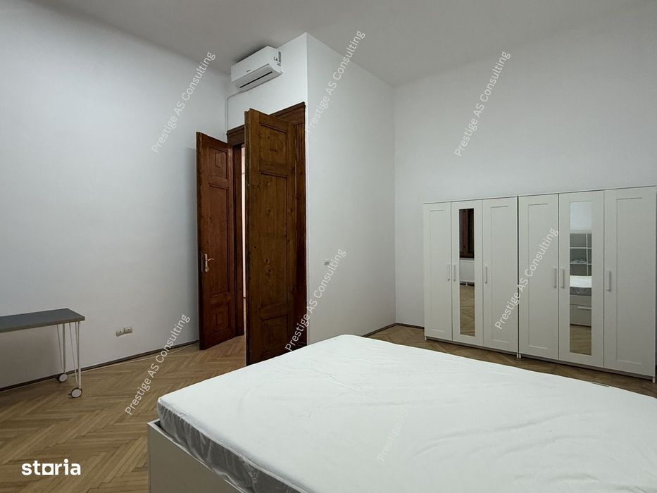 Apartament Patrimonial 150 mp | Balcon cu vedere directa spre Piata Vi
