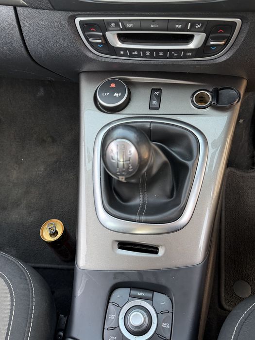Renault scenic 1.5 dci xmod drive
