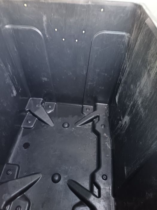 Pubela gunoi - Tomberon gunoi - Ghenă - Container
