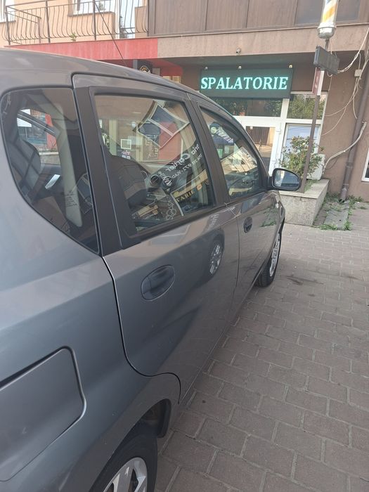 Chevrolet aveo hatchback