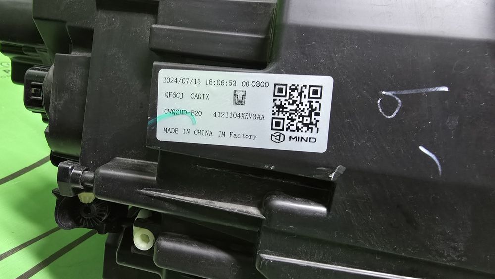 Передние фары TANK