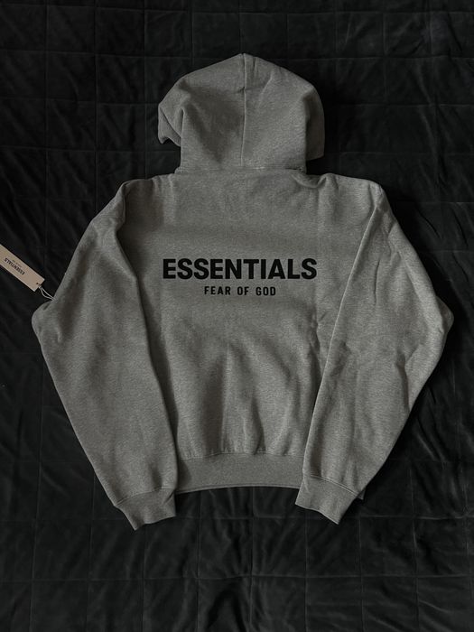 Essentials екип grey