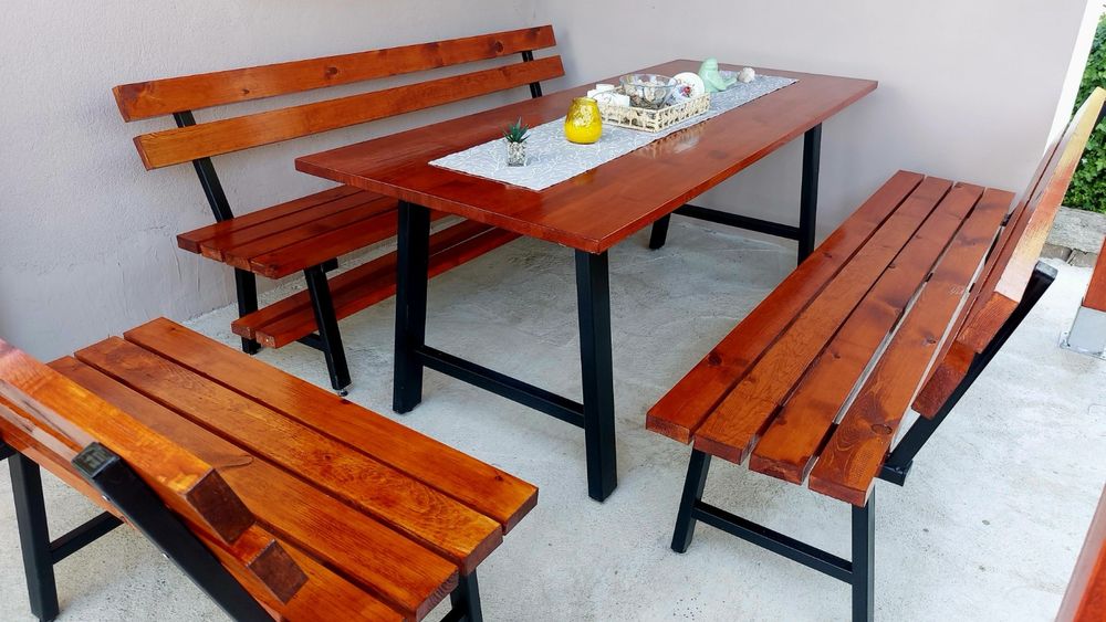 Метални крака за пейка