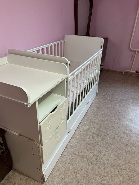 Отдам детскую кровать