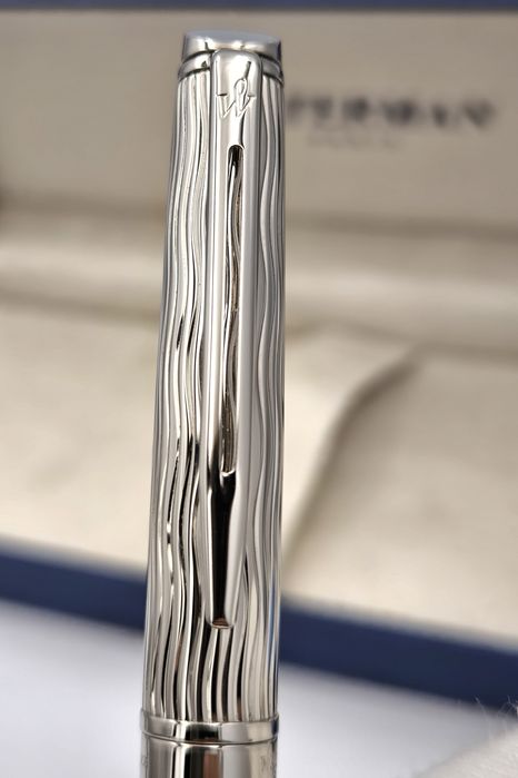 Stilou Deluxe Dark Blue Wave NPT, Hemisphere, penita M, Waterman