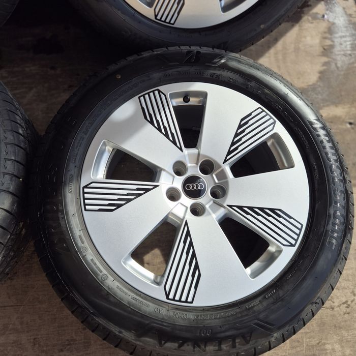 Jante R19 5x112 Audi Q7, Q8 E-tron, cu 255 55 19 Bridgestone impecabi