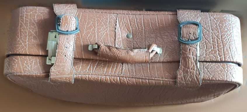 Продам СССР Чемодан