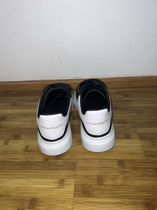 vand alexander mqueen purtati o singura data ii vand ca nu imi plac