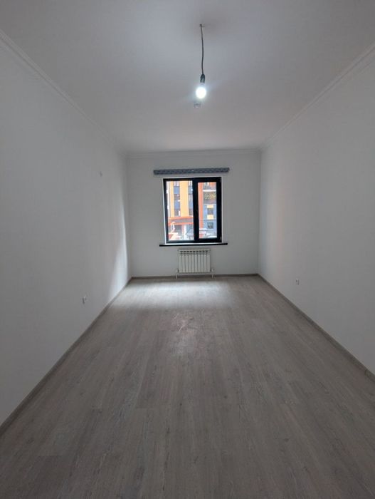 Orikzor bozori olda 2 xonali