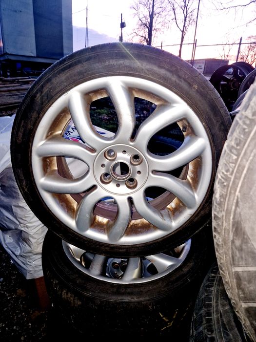 4×100 мм. 205/45/17 цола