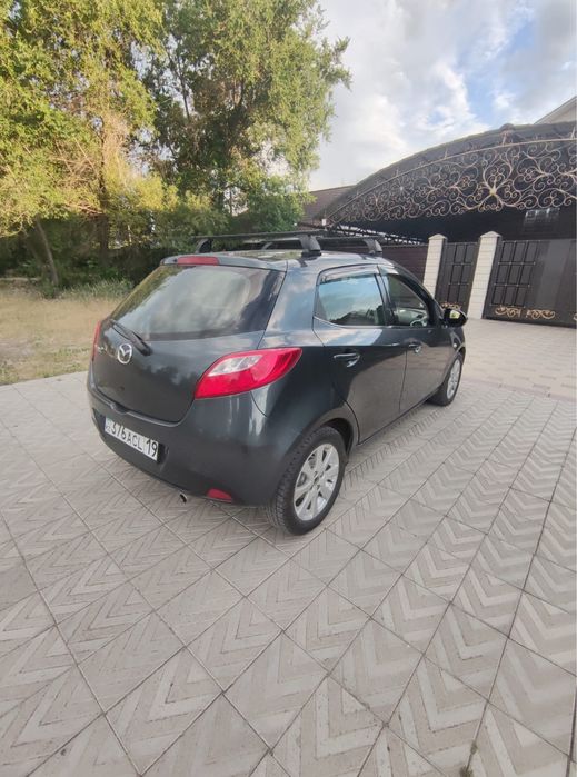 Мазда 2 ,    2008 г