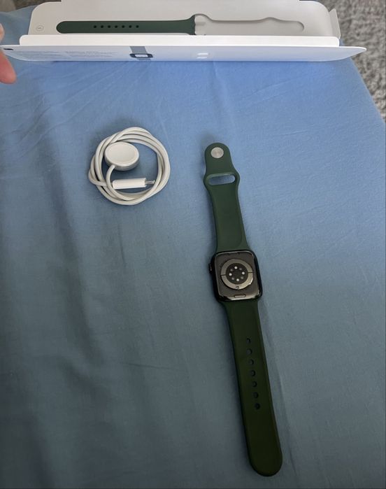 Vand sau schimb , apple watch seria 7 41 mm