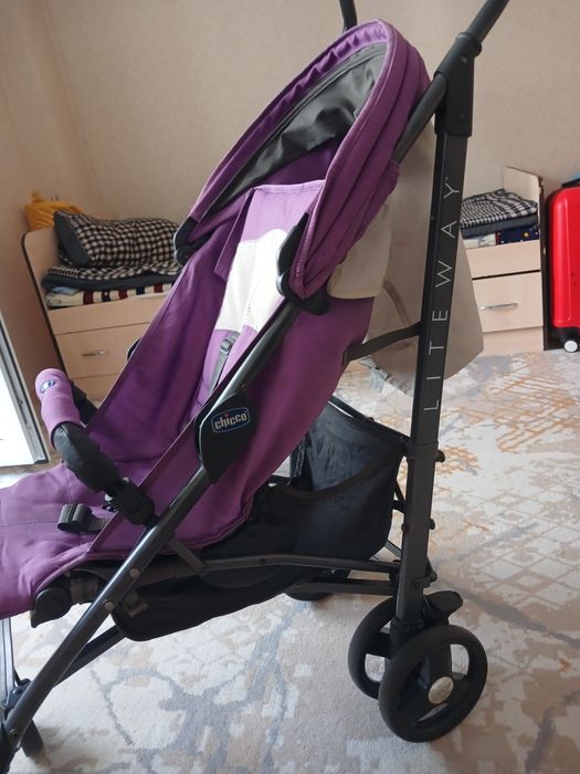 Детские коляски, от производителя Chicco