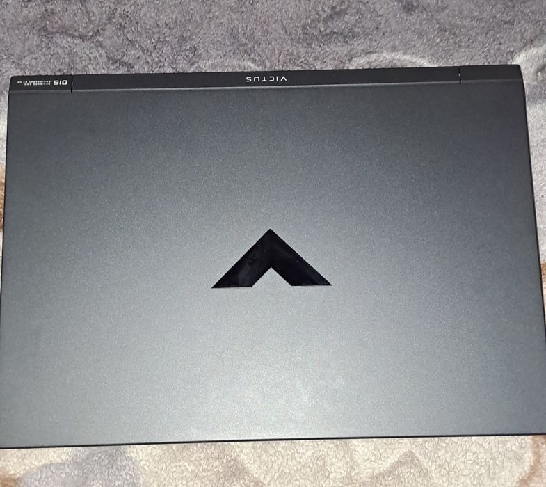 1.HP Victus Gaming sotiladi