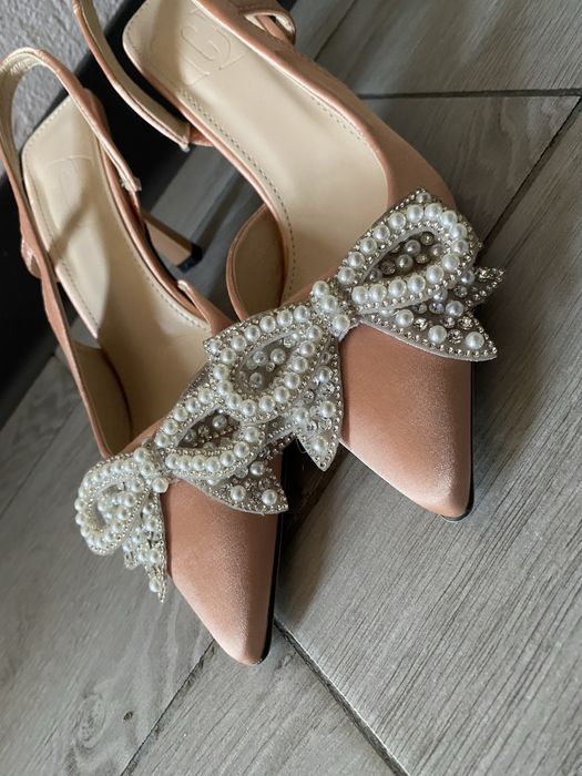 Pantofi marime 37