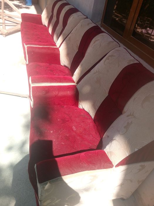 продается д ван б у