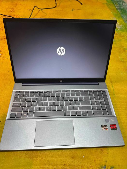 Laptop Hp pavilion 15-eh1xxx, Ryzen 3 gen 5