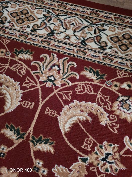 Гилам арзон нархда сотилади